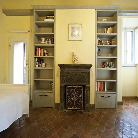 Charming Trastevere Apartment